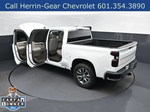 Used 2026 Chevrolet Silverado 1500 LT w/ Z71 Off-Road Package AWD/4WD image 2