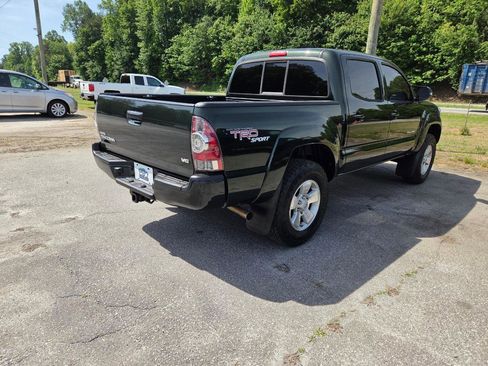 Used 2013 Toyota Tacoma 4x4 Double Cab w/ TRD Sport Pkg image 30