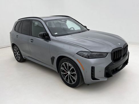 Certified 2024 BMW X5 M60i w/ Executive Package image 2