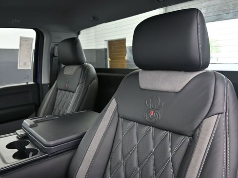 New 2025 Ford F150 XL w/ Equipment Group 103A High image 18