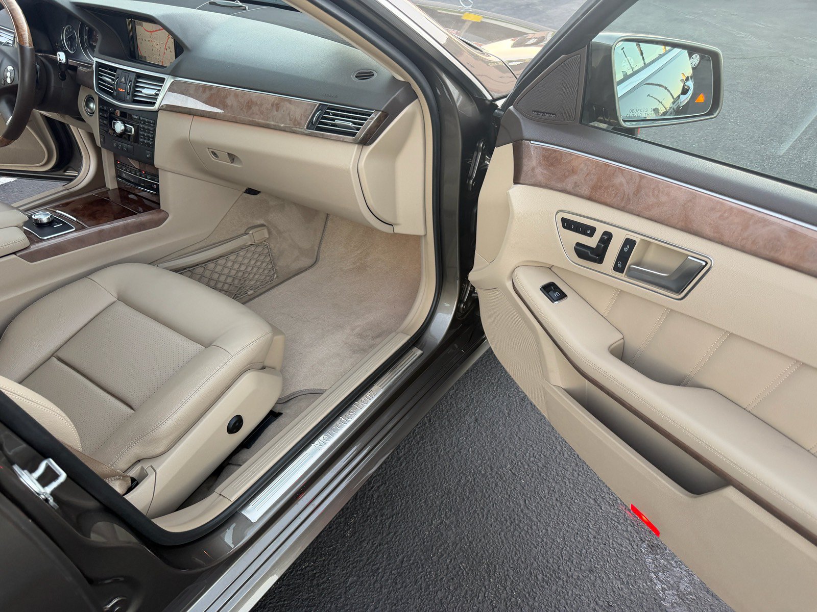 Used 2013 Mercedes-Benz E 350 Sedan image 13