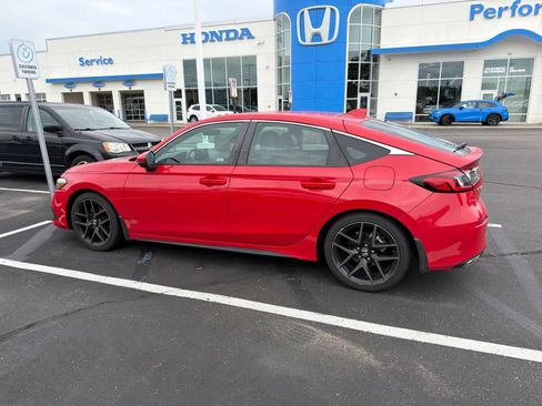 Used 2023 Honda Civic Sport Touring image 11