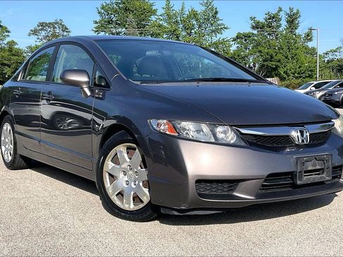 Used 2010 Honda Civic LX image 1