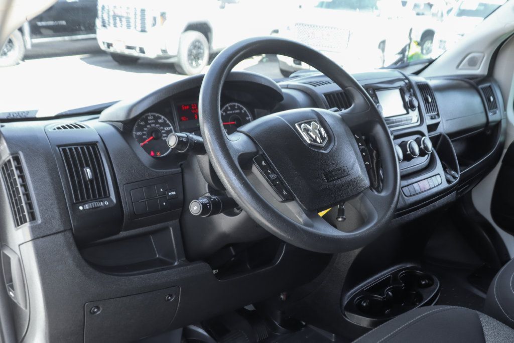 Used 2021 RAM ProMaster 2500 w/ Convenience Group FWD image 20