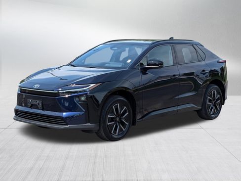 Used 2026 Toyota bZ AWD/4WD image 3