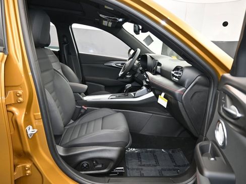 Used 2024 Dodge Hornet GT image 43