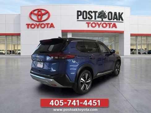 Used 2021 Nissan Rogue Platinum FWD image 6