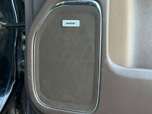 Used 2018 GMC Sierra 1500 SLT AWD/4WD image 39