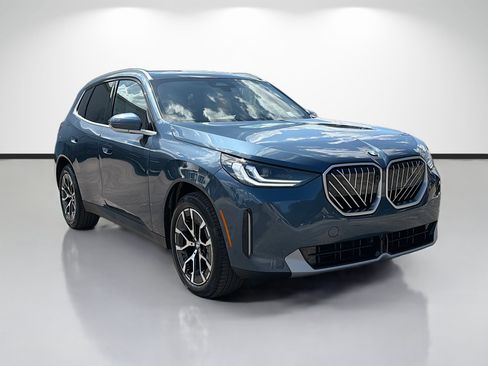 New 2026 BMW X3 xDrive30i w/ Premium Package AWD/4WD image 1