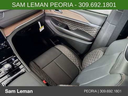 New 2025 Jeep Grand Cherokee L Summit image 24