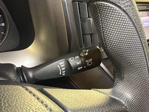 Used 2016 Toyota RAV4 LE AWD/4WD image 28