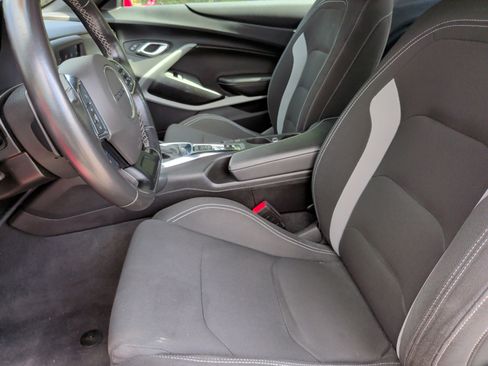 Used 2023 Chevrolet Camaro LT image 25