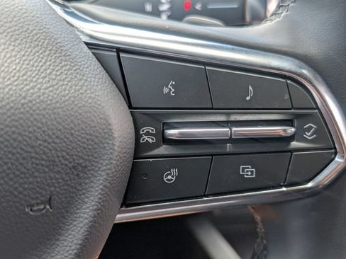 Used 2026 Chevrolet Equinox LT FWD image 24