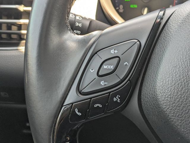 Used 2019 Toyota C-HR Limited FWD image 25