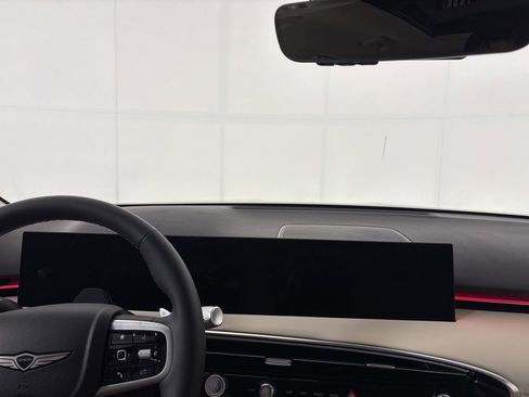 New 2026 Genesis GV70 2.5T Advanced AWD/4WD image 27