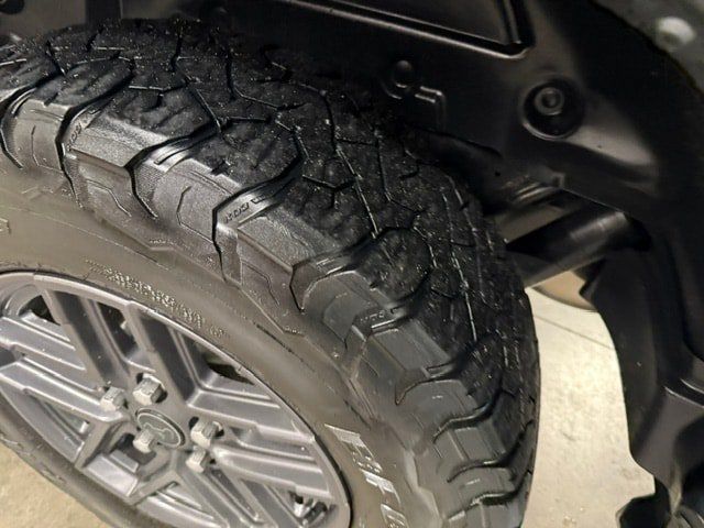 Used 2025 Jeep Wrangler Unlimited Sport w/ Convenience Group AWD/4WD image 23