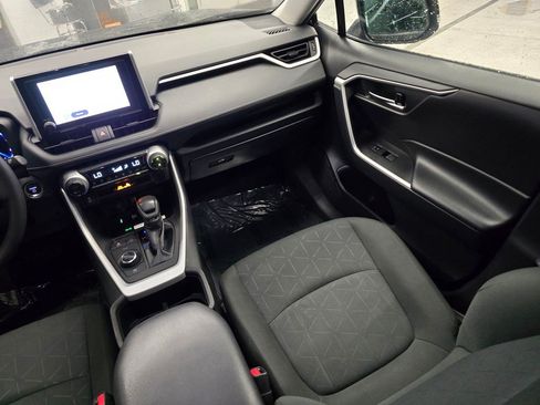 Used 2024 Toyota RAV4 AWD Hybrid image 34