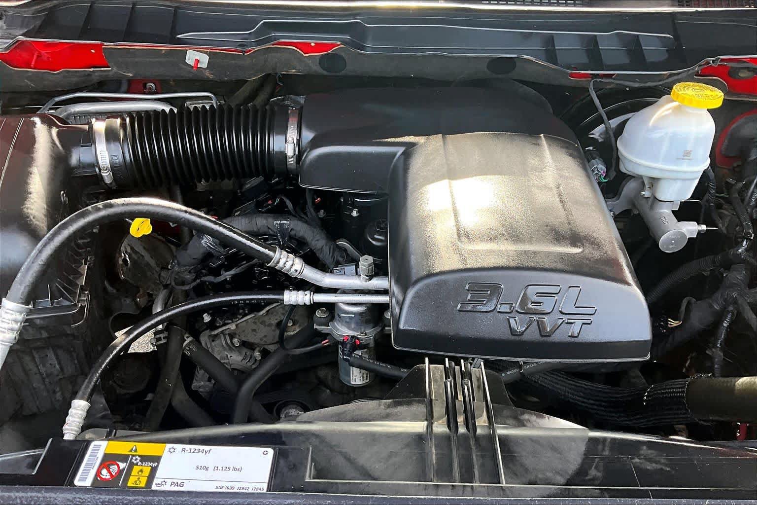 Used 2020 RAM 1500 Warlock RWD image 32