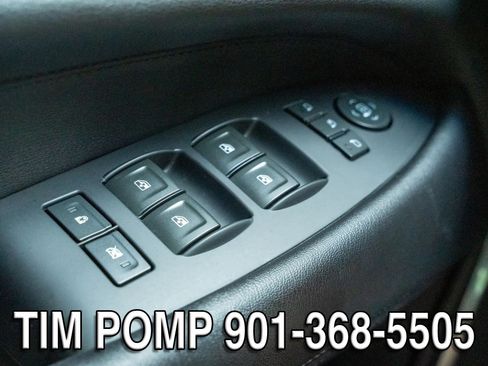 Used 2019 Cadillac Escalade Luxury AWD/4WD image 29