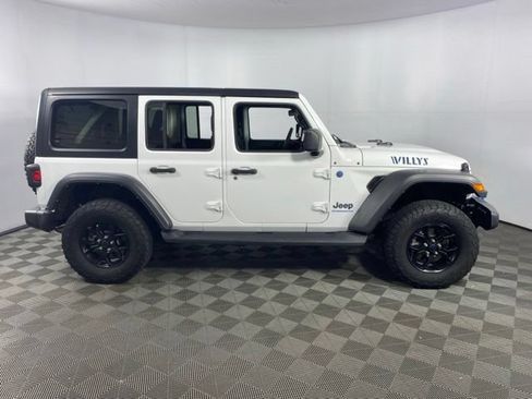 Used 2024 Jeep Wrangler Unlimited AWD/4WD image 11