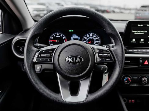 Used 2020 Kia Forte Sedan image 6