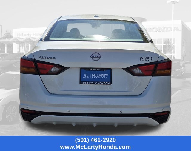 Used 2025 Nissan Altima 2.5 SV FWD image 6