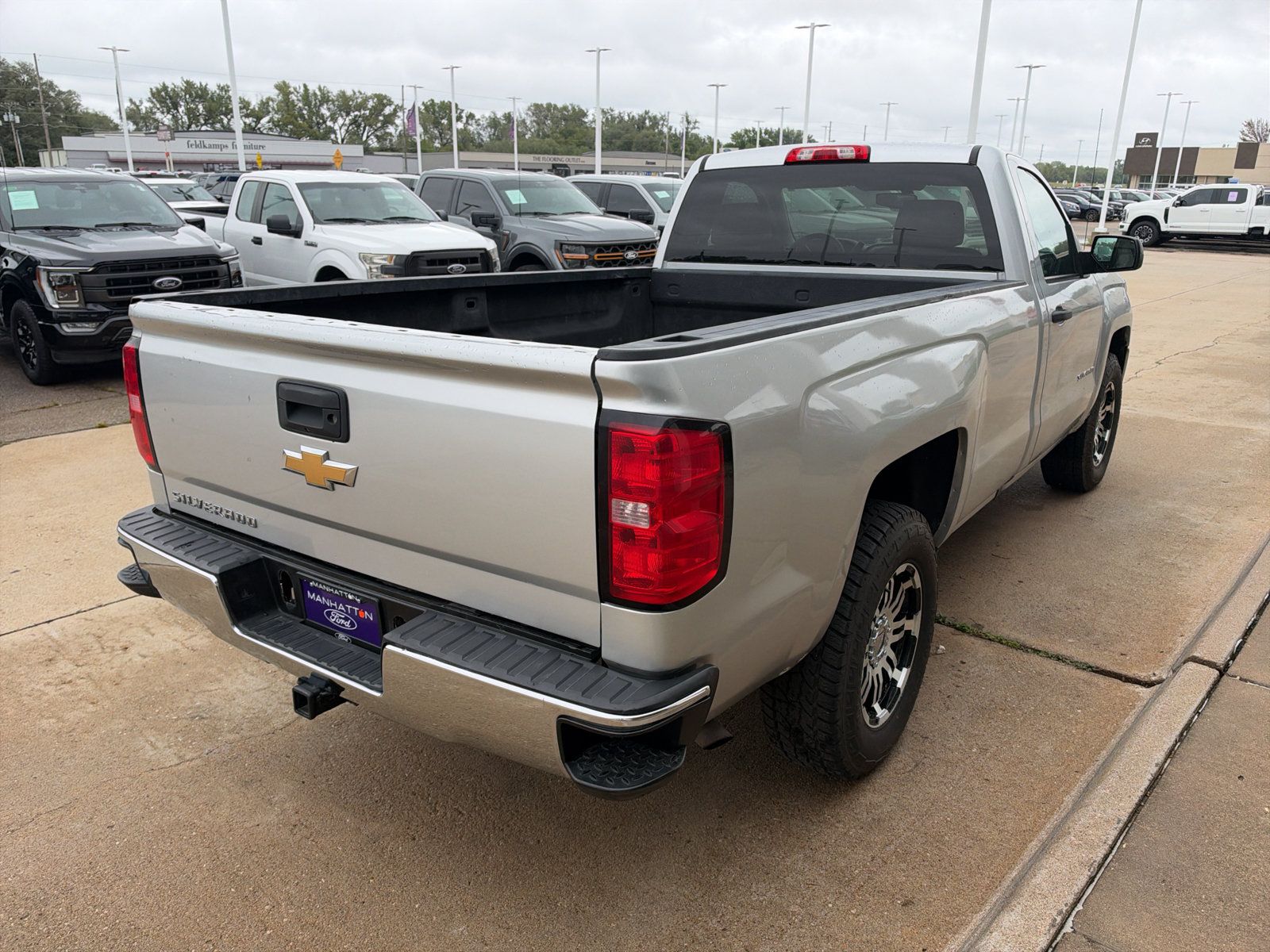 Used 2018 Chevrolet Silverado 1500 W/T w/ WT Convenience Package AWD/4WD image 6