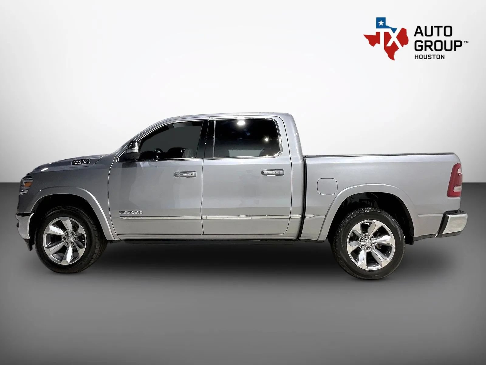 Used 2022 RAM 1500 Limited RWD image 11