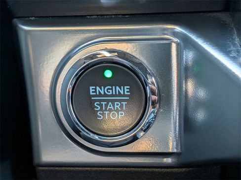 Used 2023 Ford F150 Lariat w/ Equipment Group 502A High image 30