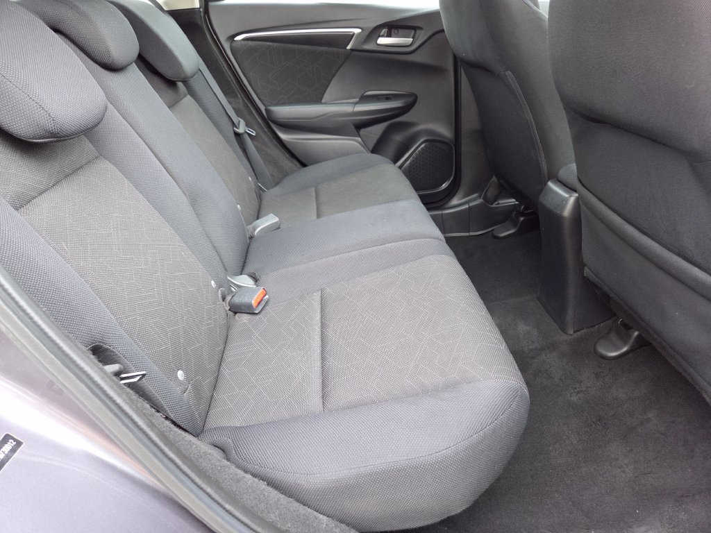 Used 2015 Honda Fit EX image 25
