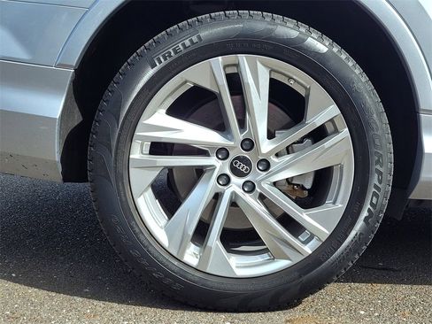 Used 2022 Audi Q7 3.0T Premium Plus image 4