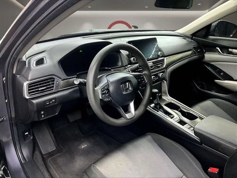 Used 2019 Honda Accord LX image 18