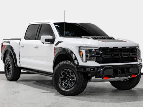 Used 2024 Ford F150 Raptor w/ Equipment Group 803A Raptor R AWD/4WD image 4