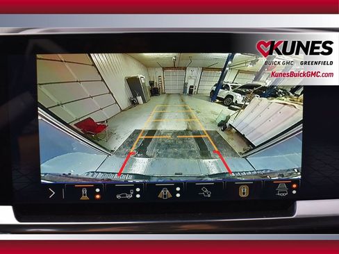 New 2025 GMC Sierra 2500 SLT image 18