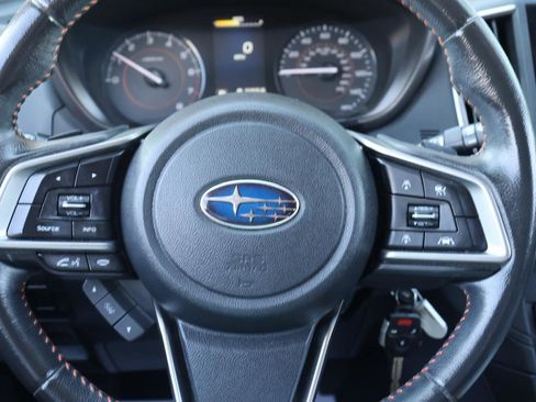 Used 2019 Subaru Crosstrek 2.0i Premium image 32