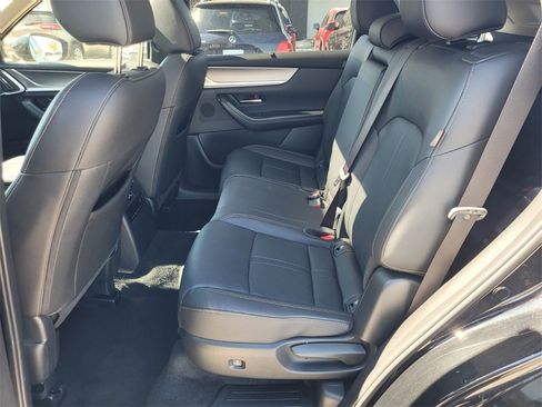 Certified 2025 MAZDA CX-90 3.3 Turbo w/ Preferred Package image 7