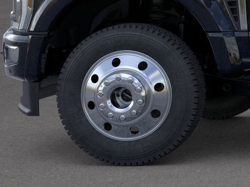 New 2026 Ford F450 Platinum image 19