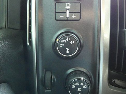 Used 2016 Chevrolet Silverado 1500 LTZ w/ Sport Package AWD/4WD image 22