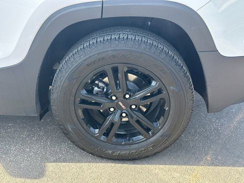 Used 2024 GMC Terrain AT4 w/ Infotainment Package II image 19
