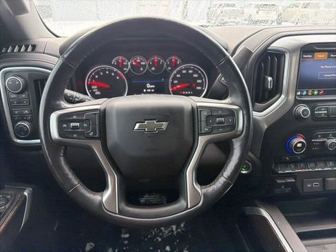 Used 2019 Chevrolet Silverado 1500 RST image 16