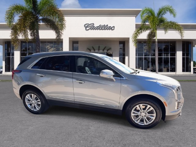 Certified 2024 Cadillac XT5 Luxury FWD image 17