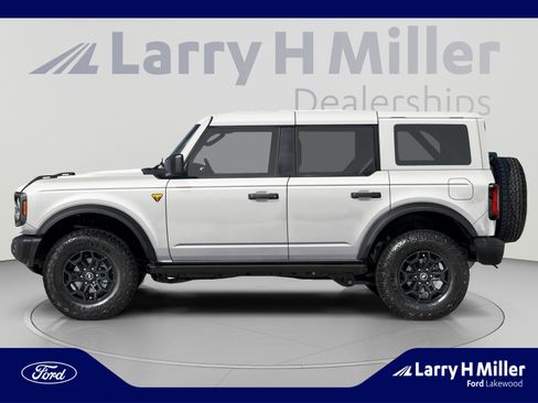 New 2026 Ford Bronco Badlands AWD/4WD image 21