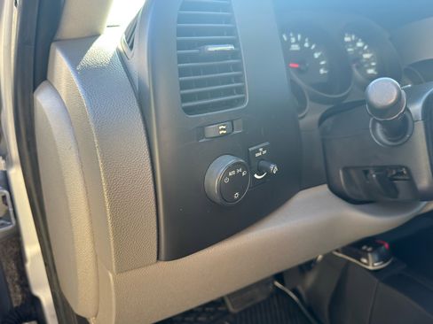 Used 2011 GMC Sierra 1500 SL image 15