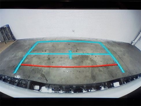 Used 2021 Toyota Tacoma TRD Off-Road image 25