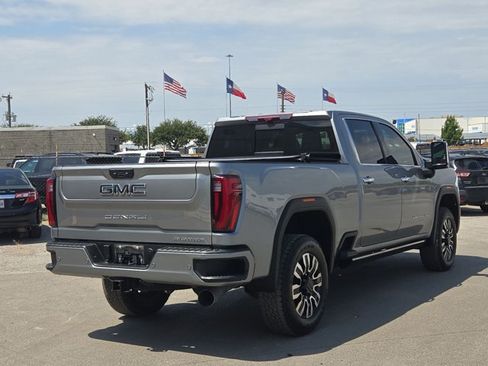 Used 2025 GMC Sierra 2500 Denali Ultimate AWD/4WD image 5