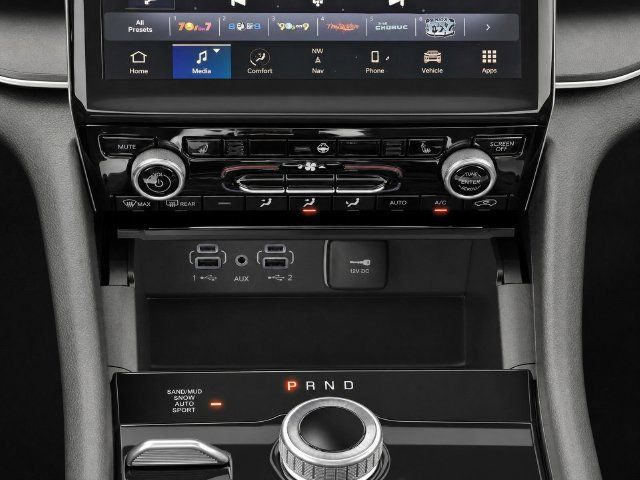 Used 2021 Jeep Grand Cherokee L Limited AWD/4WD image 18