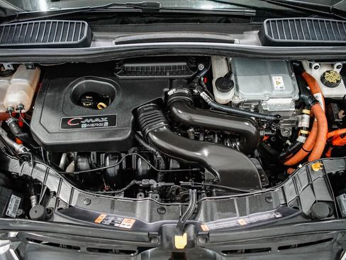 Used 2016 Ford C-MAX Energi SEL w/ Equipment Group 302A image 28