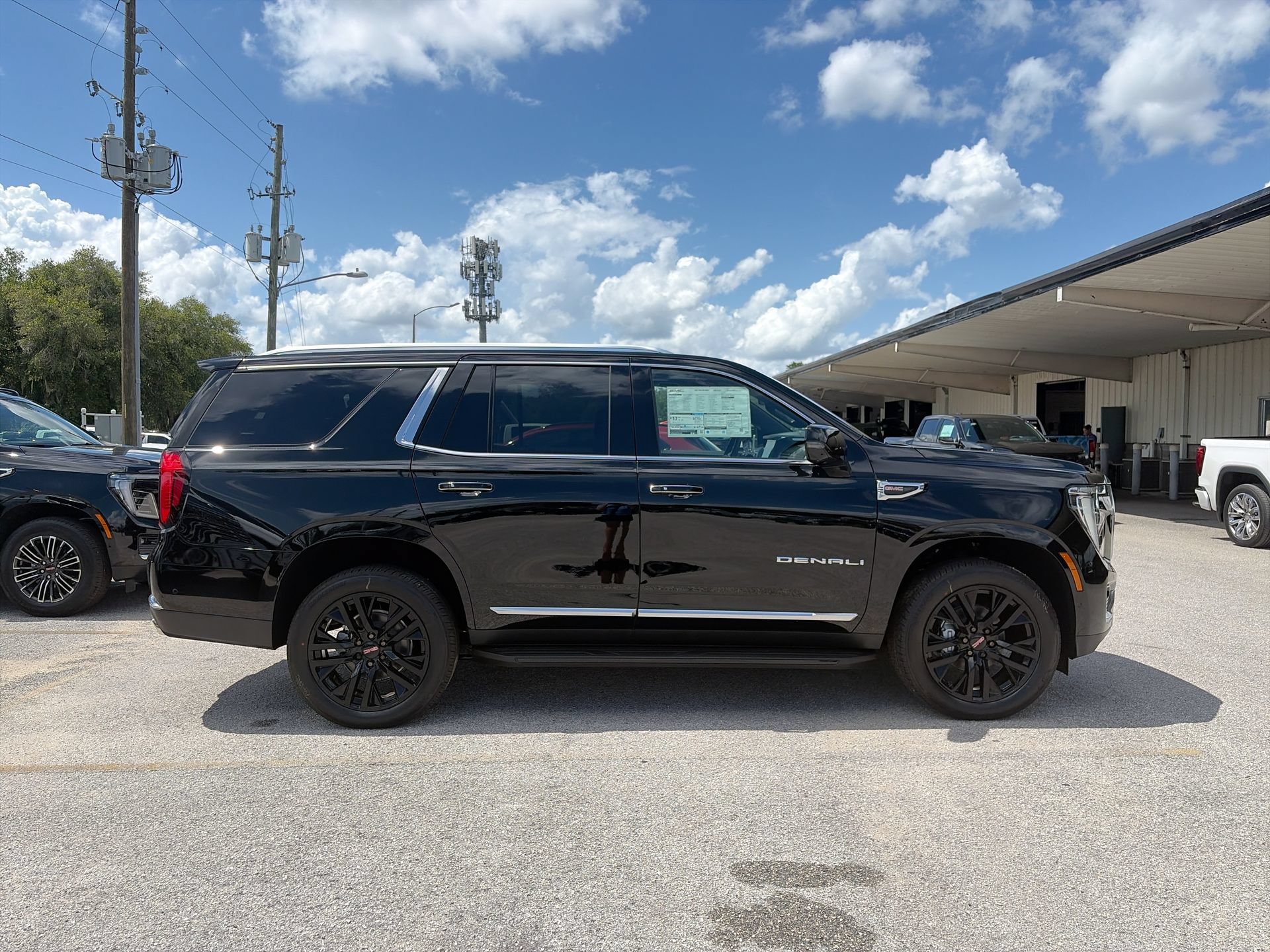 New 2026 GMC Yukon Denali RWD image 40