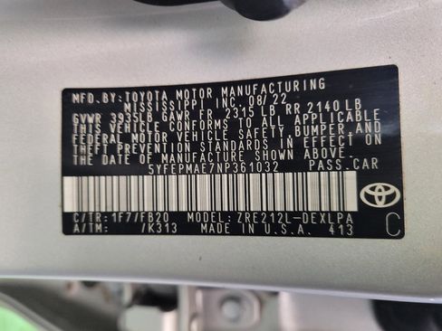 Used 2022 Toyota Corolla LE FWD image 33