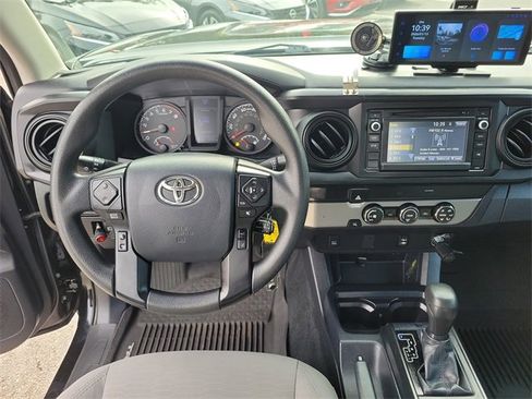 Used 2019 Toyota Tacoma SR image 12